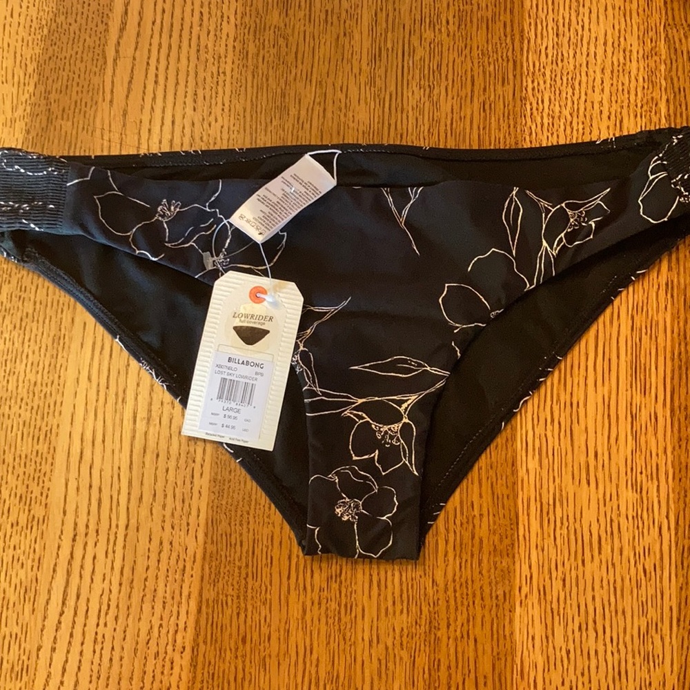NWT Bikini Bottom Size Large Lost Sky Lowrider